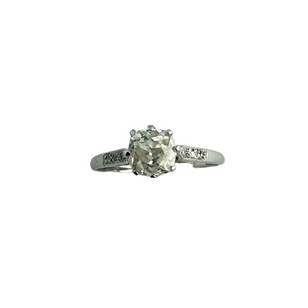 SOLITAIRE WHITE GOLD RING
