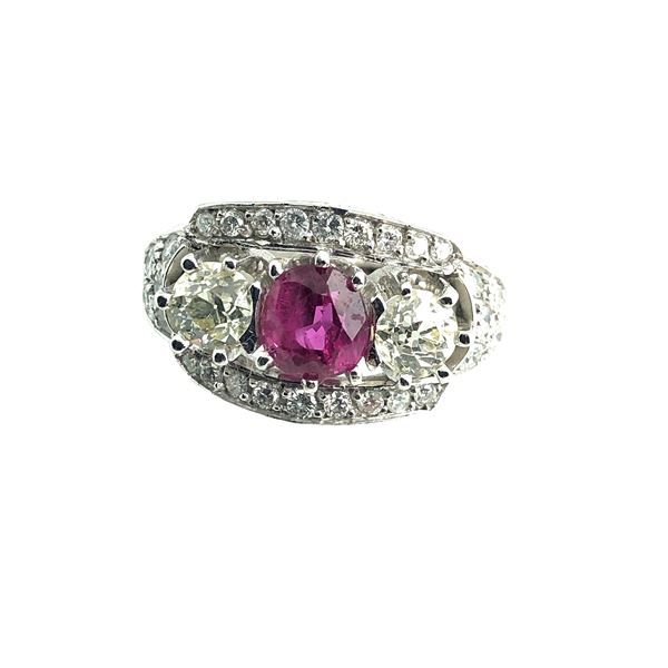WHITE GOLD RUBY AND DIAMOND RING CIRCA 1940