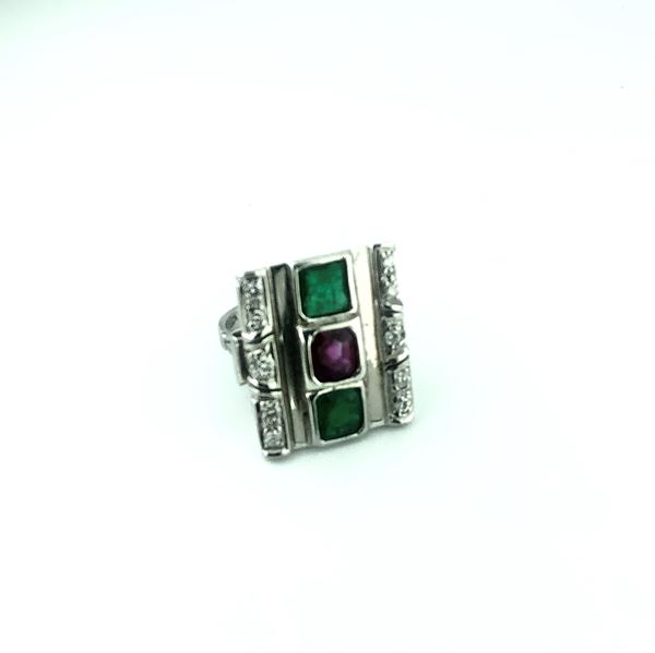 WHITE GOLD EMERALD AND RUBY RING