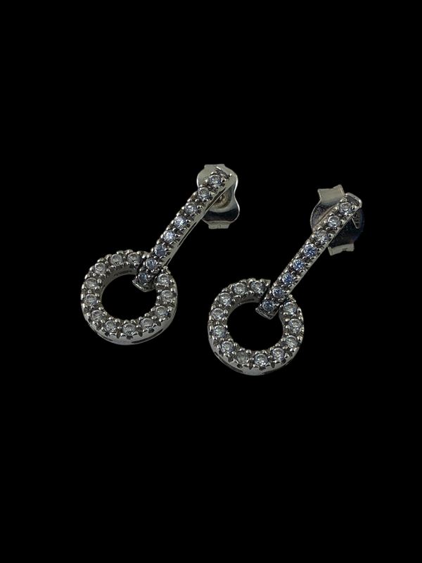 WHITE GOLD AND DIAMOND EARRING