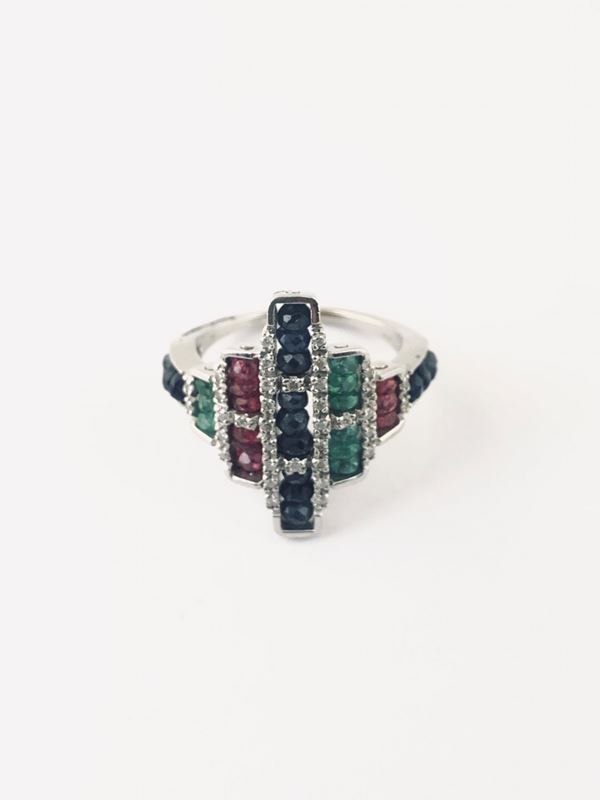 WHITE GOLD  AND COLORED GEMSRING