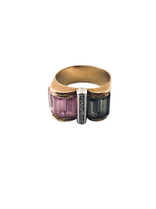 YELLOW GOLD COLRED GEMS RING