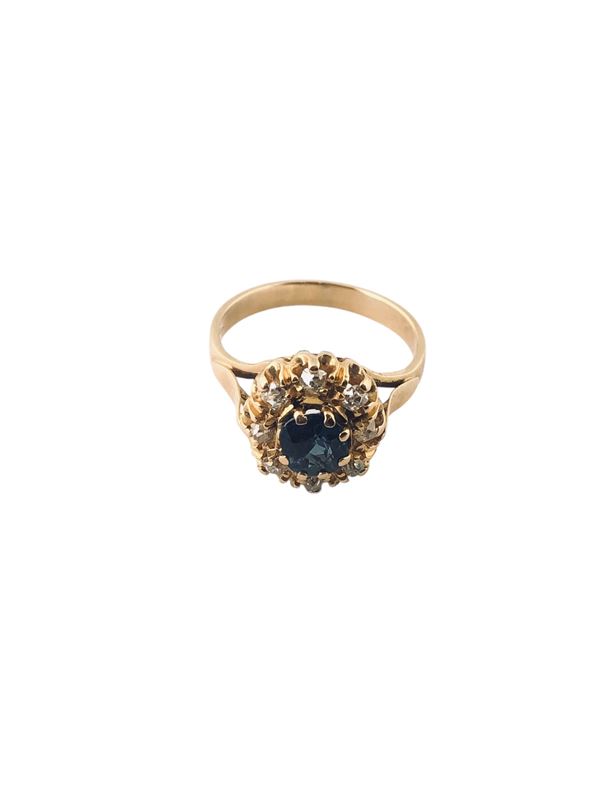 YELLOW GOLD SAPPHIRE AND DIAMOND RING