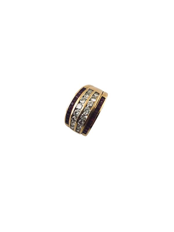 YELLOW GOLD DIAMOND AND RUBY RING