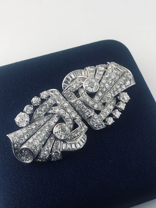 PLATINUM DIAMOND BROOCH DOUBLE CLIPS