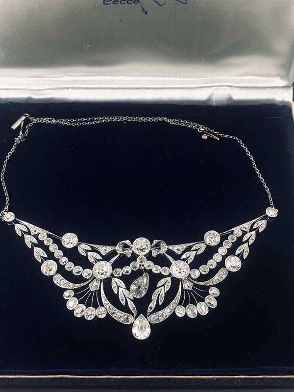 FROM A PRIVATE PROPERTY/ PLATINUM AND DIAMOND NECKLACE