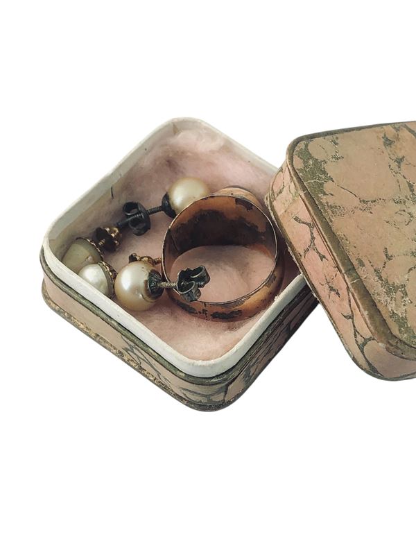 PEARL EARRINGS AND RING  (CIRCA 1910)  - Auction Summer Watches And Jewels - Christophe Auction