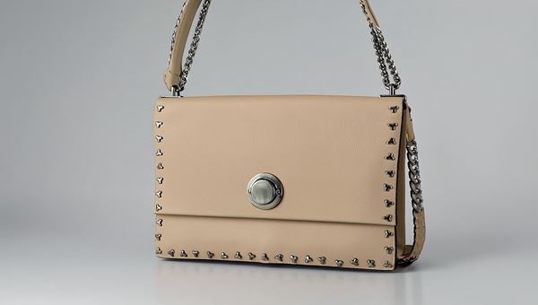 BALLY LEATHER CHAIN BAG