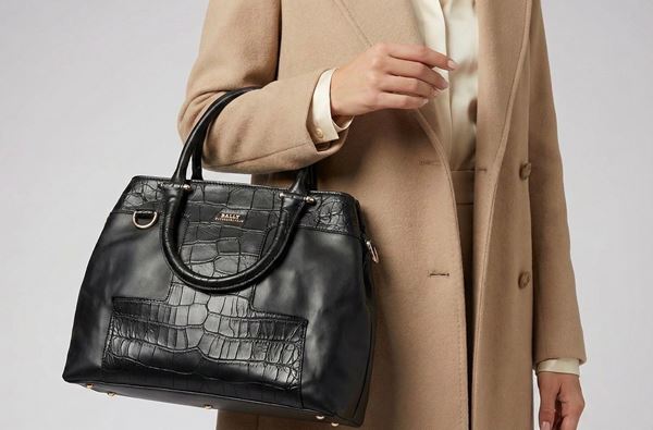 BALLY LEATHER AND CROCODILE HANDBAG
