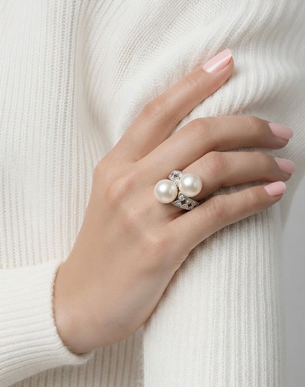 '"TOI ET MOI "PEARL AND DIAMOND RING 