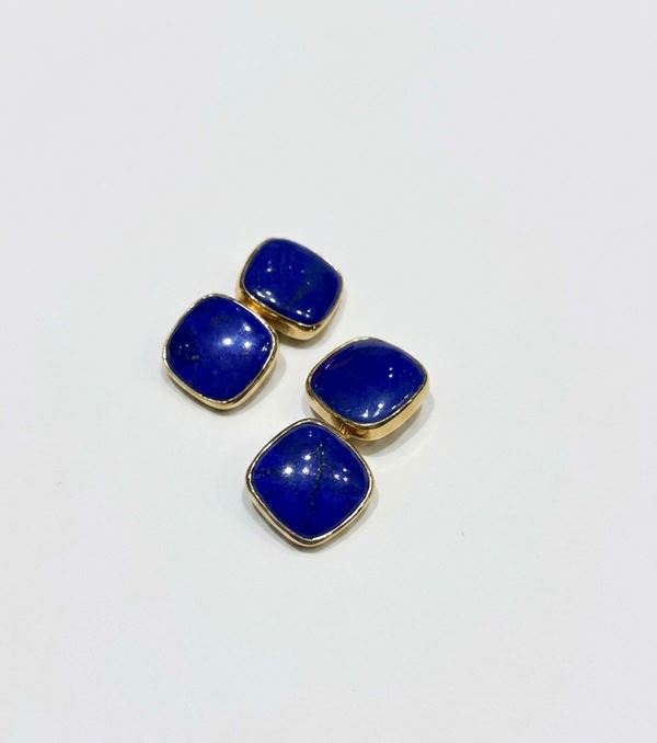 GOLD  AND LAPIS CUFFLINCKS