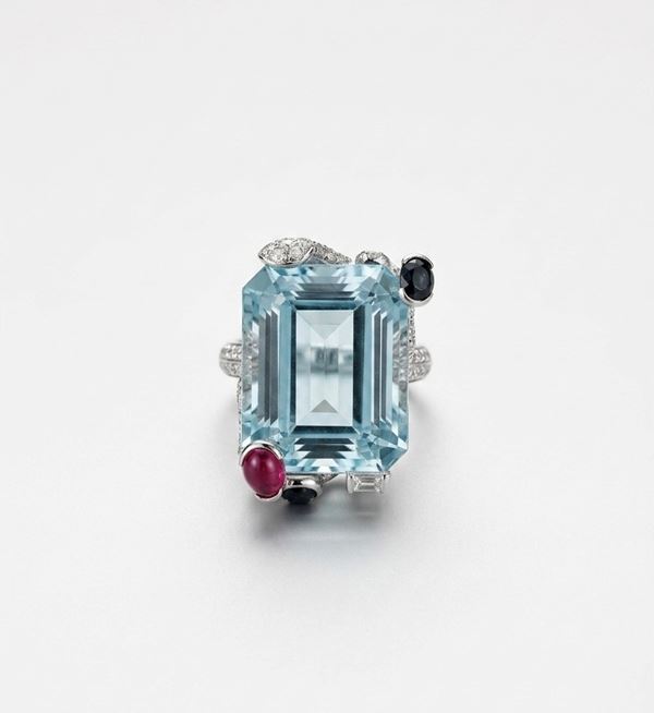 WHITE GOLD AQUAMARINE RING