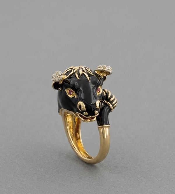 ENAMEL AND ELLOW GOLD RING SIGNED BY FRASCAROLO