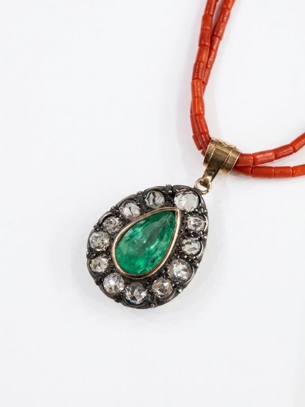 EMERALD AND CORAL PENDANT