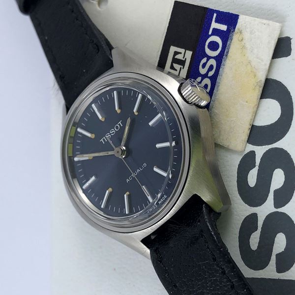 TISSOT  NEW OLD STOCK 
CIRCA 1970