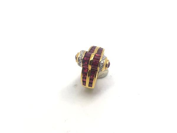 YELLOW GOLD AND CALIBRATED RUBY RING  (CIRCA 1980)  - Auction Vintage Watches And Jewels  - Christophe Auction