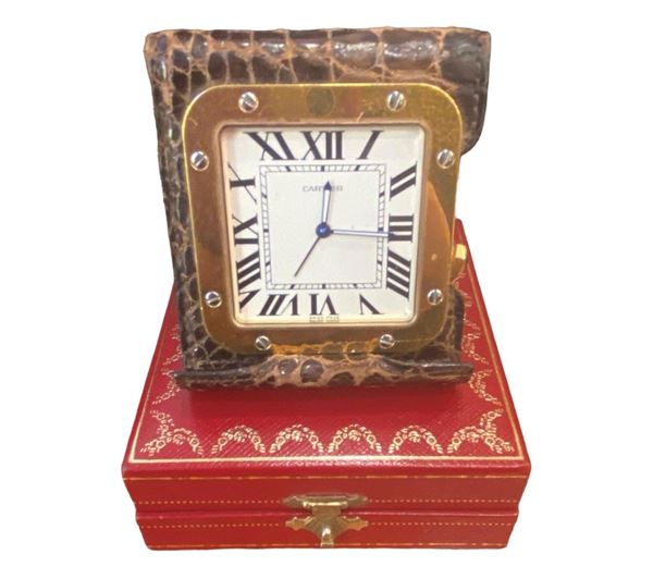 Alarm desk clock